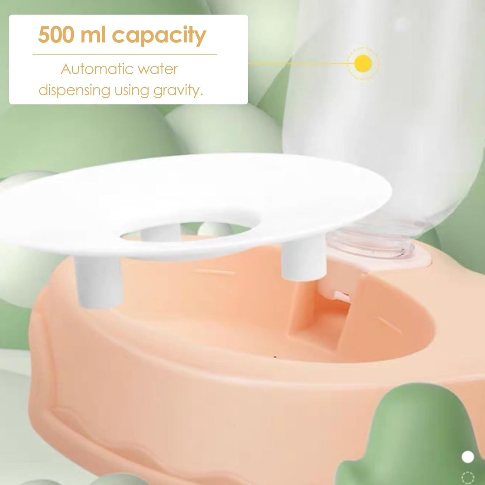 Kippbarer Katzennapf mit automatischer Wasserflasche