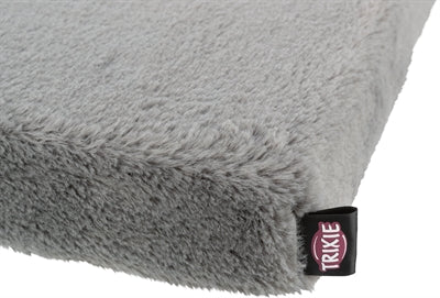 Trixie Vital Lonni Grau