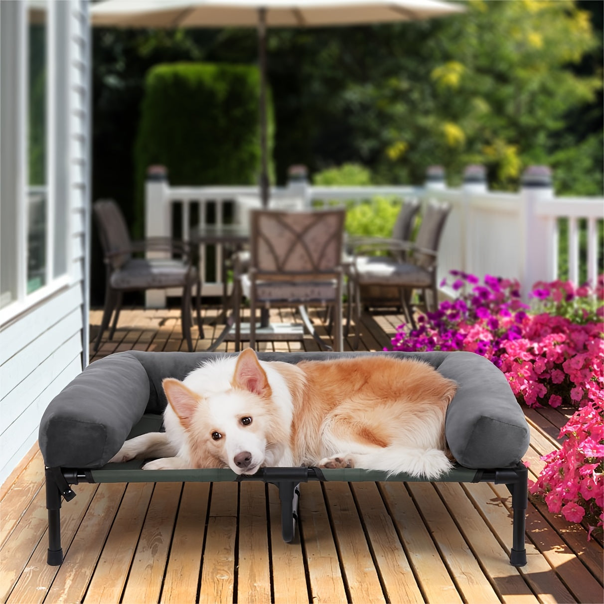 Hundebett für den Außenbereich mit abnehmbarem Kunstfellkissen